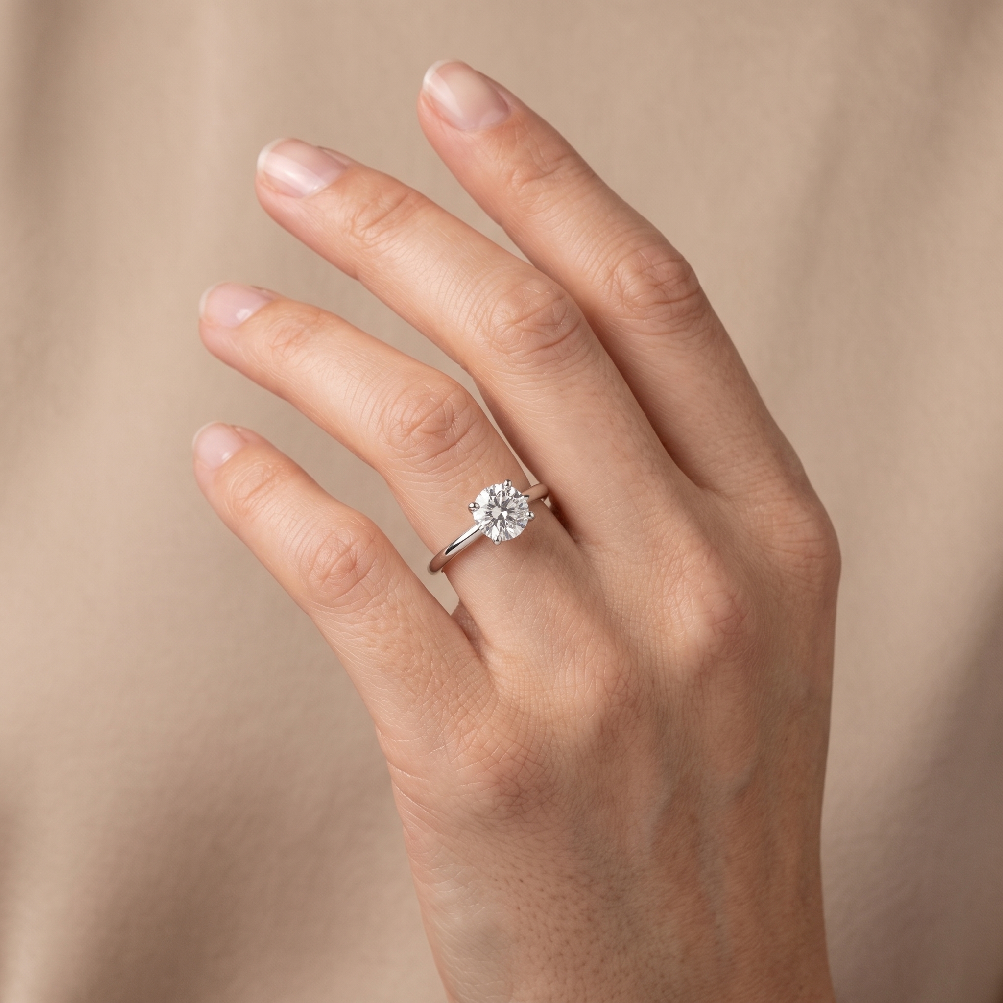 0.52CT LAB-GROWN ROUND F-G/VVS - Image 4