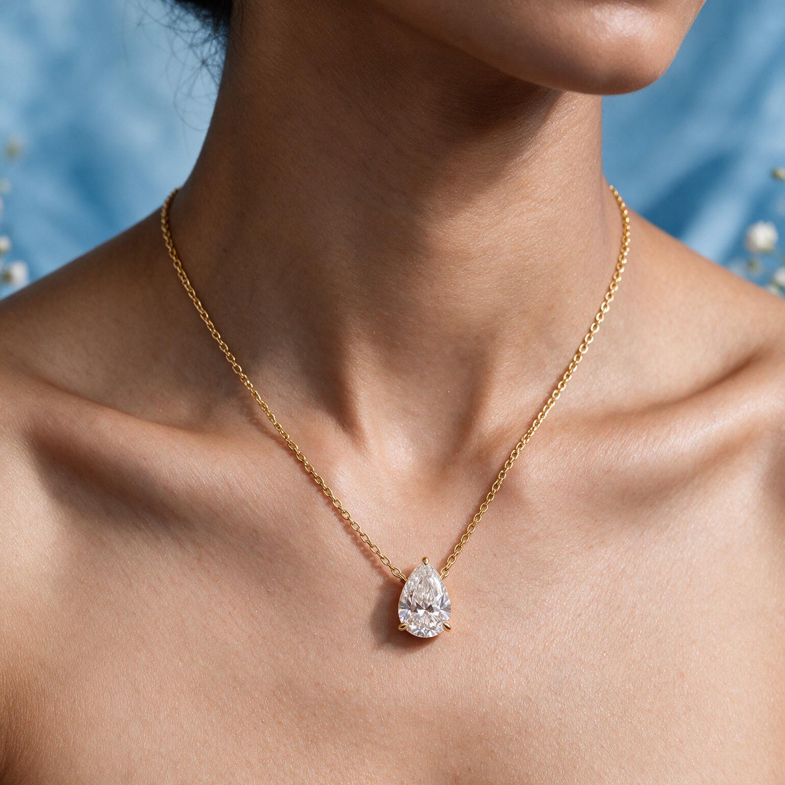 1.10CT LAB-GROWN PEAR-DROP PENDANT E-F/VVS-VS (WITH CHAIN) - Image 5