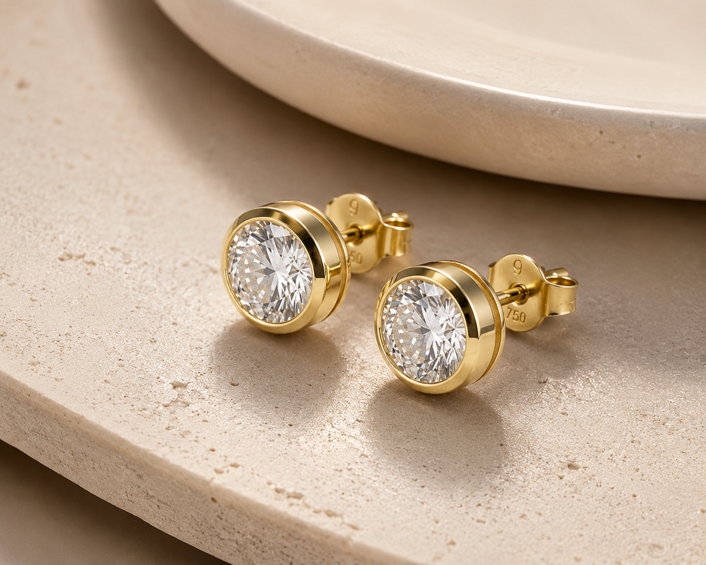 1.44CT LAB-GROWN ROUND BEZEL D/VVS-VS